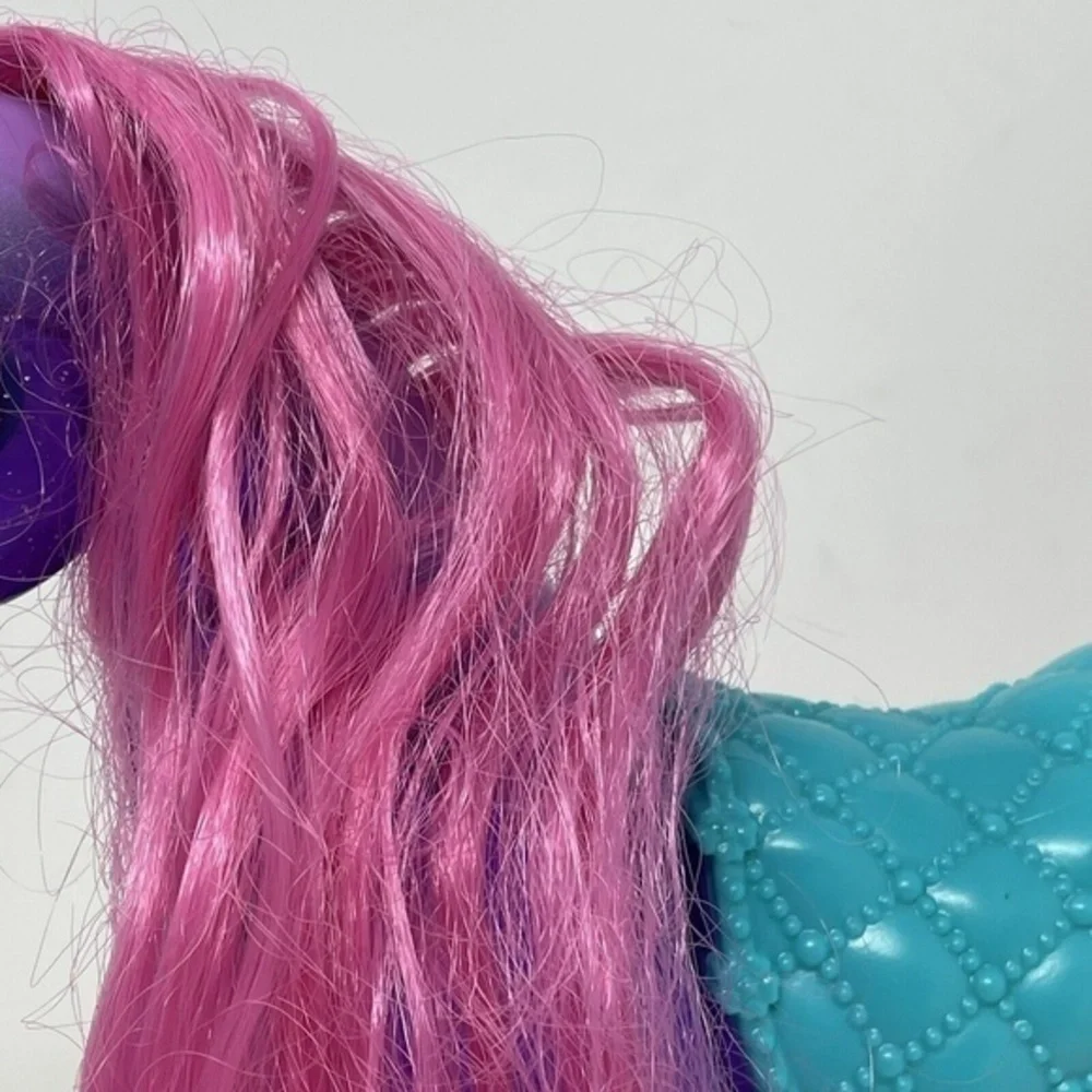 Mattel Barbie Dreamtopia Princess Purple Unicorn Pink Hair W/ Turquoise Saddle‎